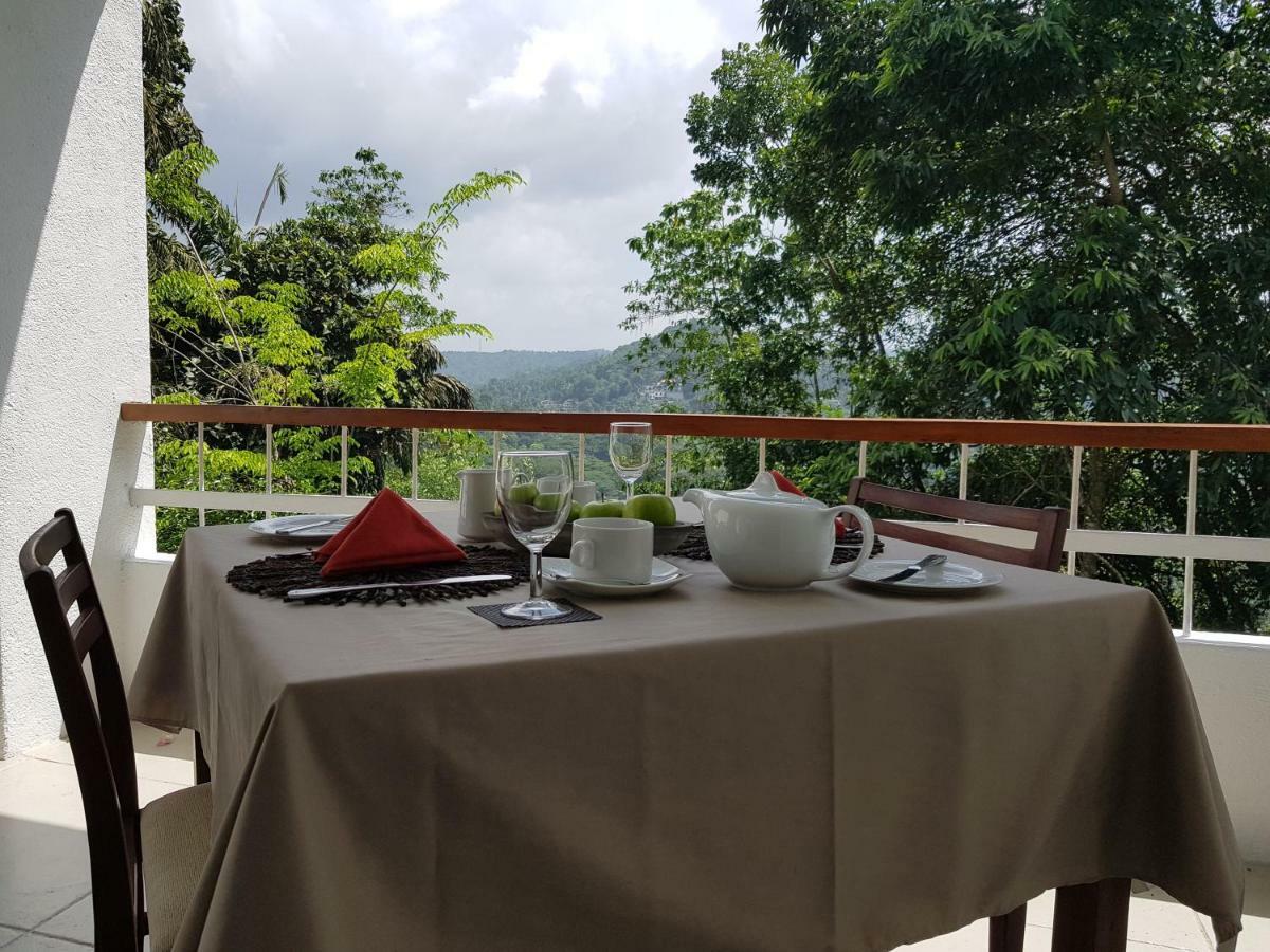 Regent Lodge Hotel & Villa Kandy Eksteriør bilde